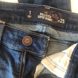 Hollister Super Skinny Jeans